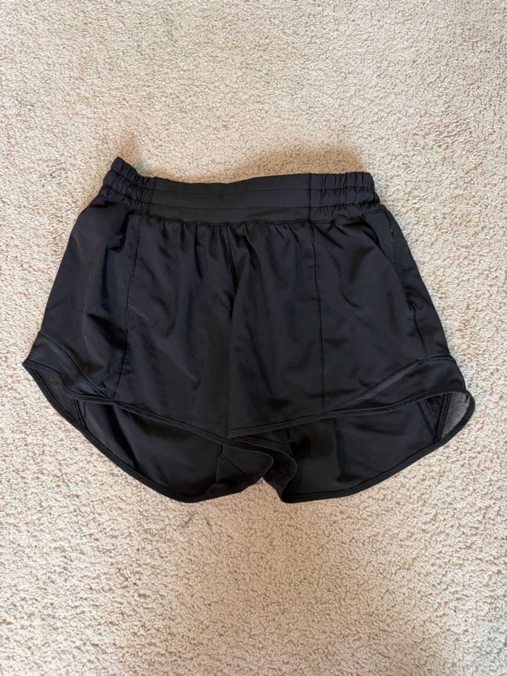 Lululemon Hotty Hot Low-Rise Lined Shorts - Black